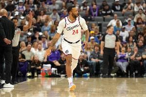 韦德：热火对鲍威尔来说是个完美之地 他的竞争性很适合热火