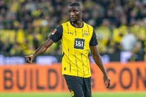 吉拉西：自豪入围金球奖，认为获奖热门只有登贝莱和亚马尔