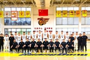 周鹏晒照:我的第五次全运会!期待再次拥抱冠军! 