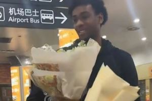 媒体人:山西外援格雷格·布朗因状态不佳 未达到球队要求 已离队